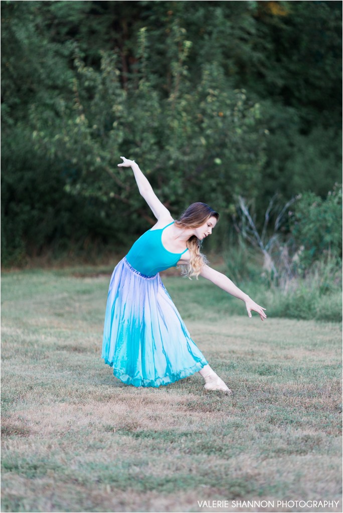 Outdoor Ballet Photography | Valerie Shannon Photography